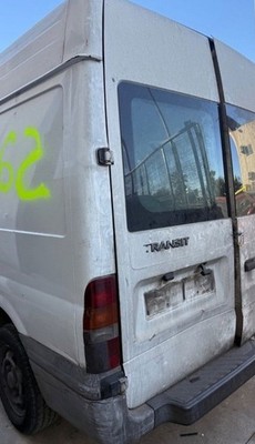 tür hinten links FORD TRANSIT COURIER 1.6 TDCI CAT 2013 81893
