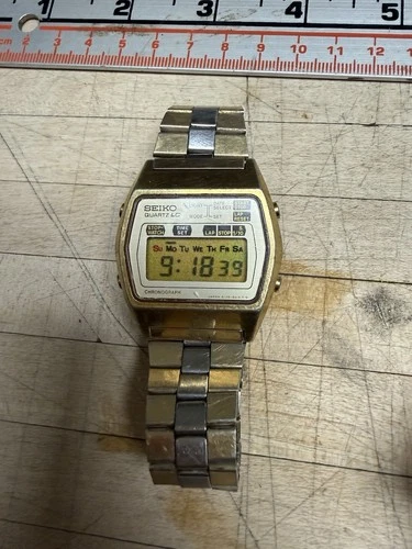 Vintage 1980 Seiko SQ Men A128-5019 Chronograph   Digital Watch Working