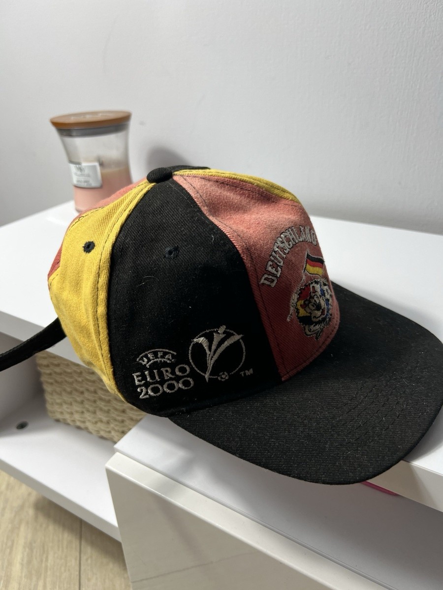 Achetez des Casquettes & chapeaux années 2000 en ligne