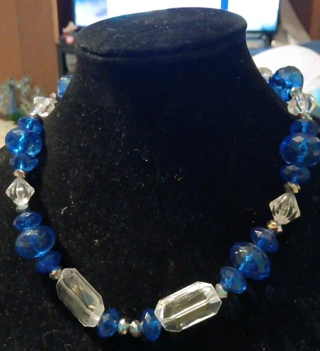 VETEMENTS Collana grossa con perline sfaccettate trasparenti blu perline acriliche traslucide nonna 18 pollici