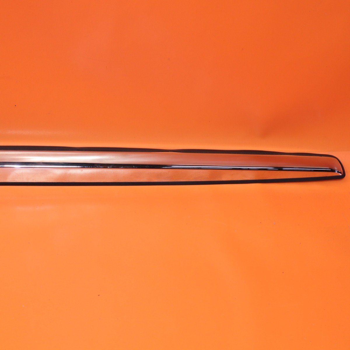 ROLLS ROYCE CULLINAN DOOR MOLDING RIGHT REAR 2017-2021 2022 2023 51137448580 OEM