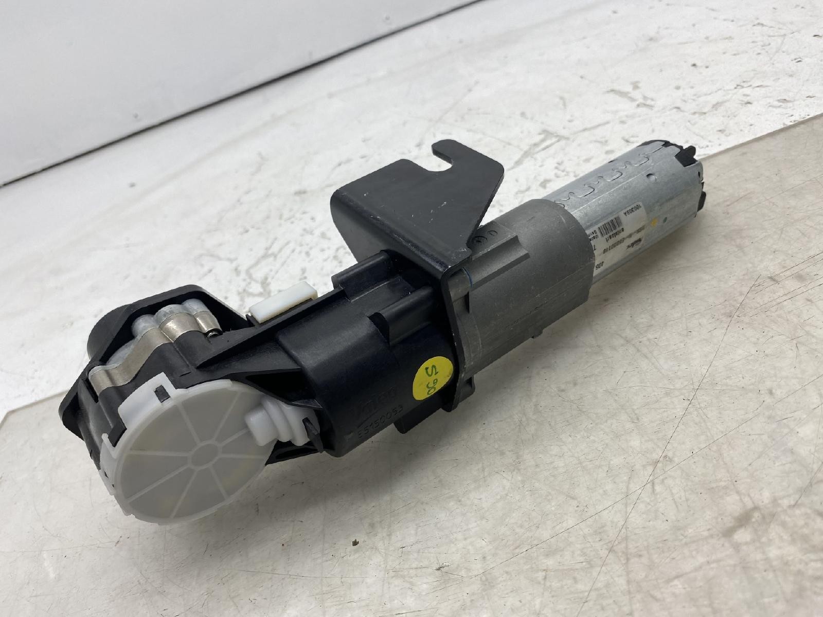 Bentley Mulsanne 2010-2020 Rear Right Electric drive motor P/N 3Y0827852