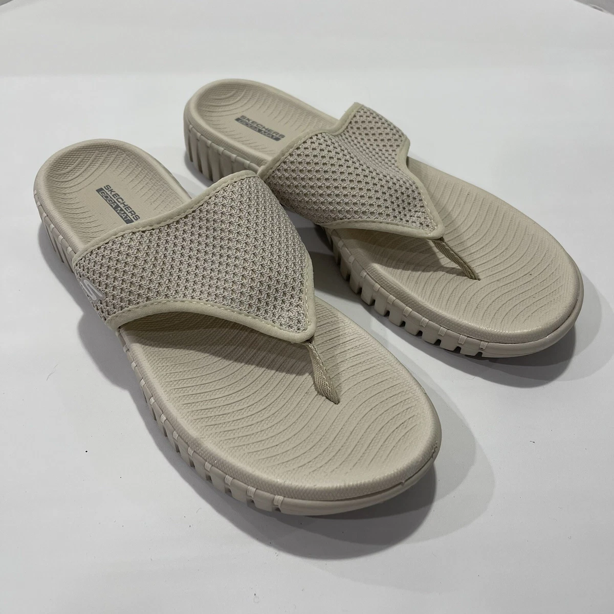 SKECHERS Women s GOGA MAT Thong Flip Flops Sandals Natural Size 10