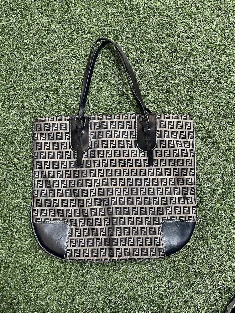 FENDI - Black /Dark Navy - Tote Handbag - Authentic - PreLoved  -