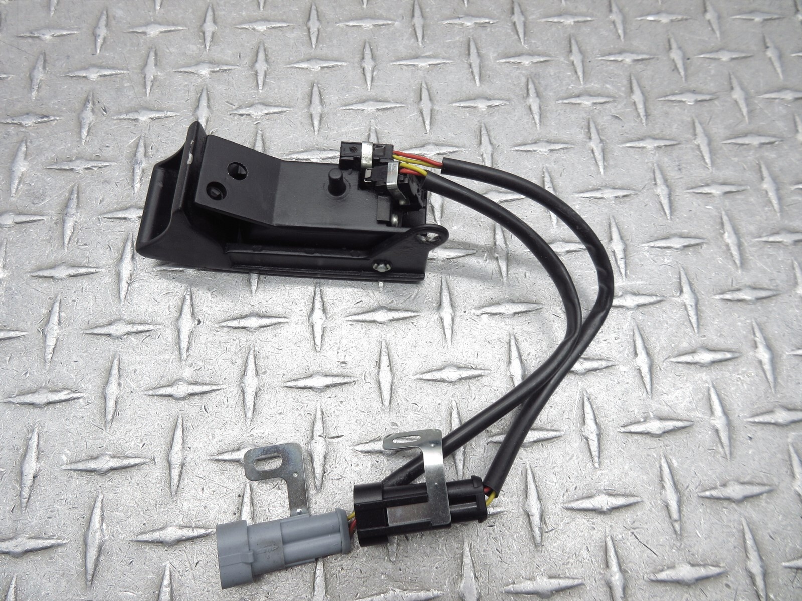 2008 Ferrari F430 Spider 68884500 Right Passenger Side Door Latch Release Handle