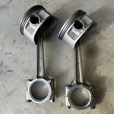 1998 - 2004 Suzuki Intruder VL1500 Connecting Rods With Pistons Front And Rear
