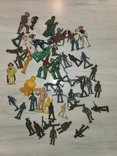 Toys Vintage 50's Army, Cowboy, Native American, Train Station Figures