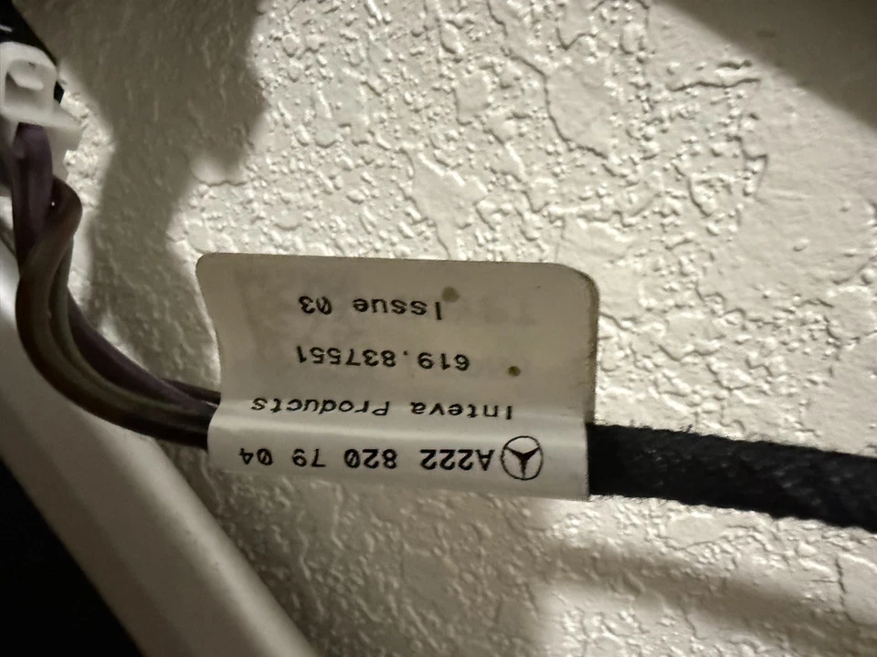 W222 14-20 Mercedes S Class Rear Pano Sunroof Frame & Roller Blind Shade  - Image 2 of 4