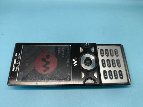 Sony Ericsson Walkman W995 - (Unlocked) Mobile Phone - 第 1/5 張圖片