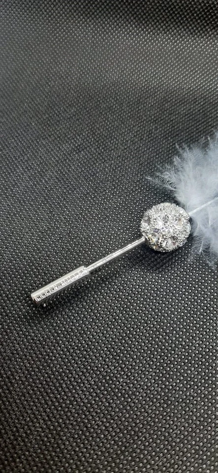 Swarovski Elements crystal Feather Brooch - Image 4 of 4