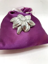 Vintage Jeri-Lou Scarf Clip Silver Tone Flower  Pansy / Hibiscus