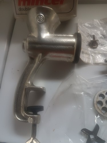 Alfa 8 Meat Mincer Double Tinned - Complete in Original Box - Picture 3 of 6