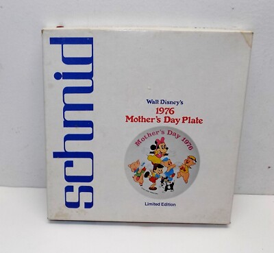 Disney Characters Mother's Day 1976 Limited Edition Plate Schmid Bros - Vintage
