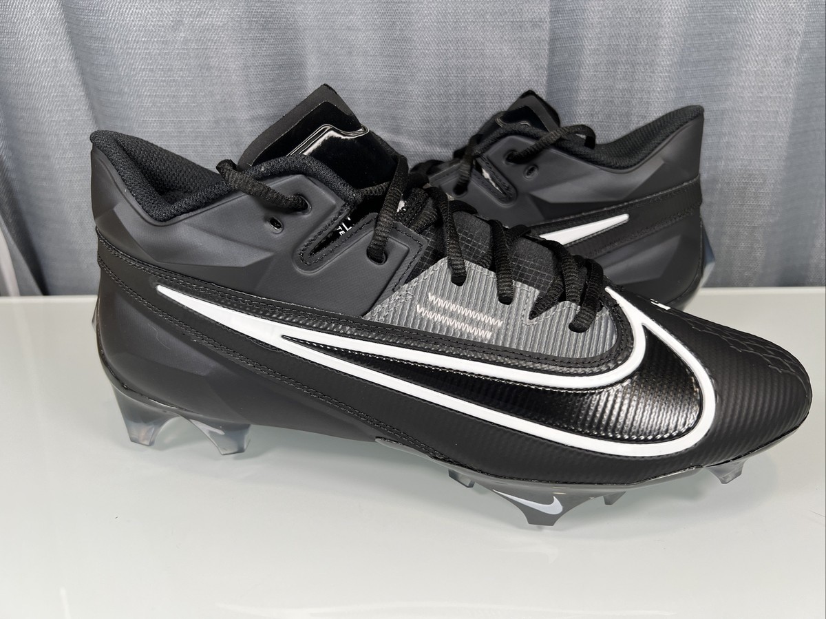 Nike Vapor Edge Elite 360 2 Football Cleat