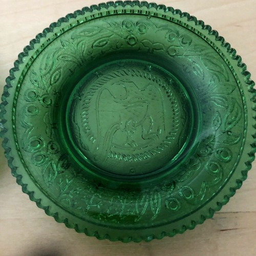 Vintage Glass 4" Bicentennial Eagle Cup Plate 1776 ~ Green Lot Of 2 - Picture 3 of 4
