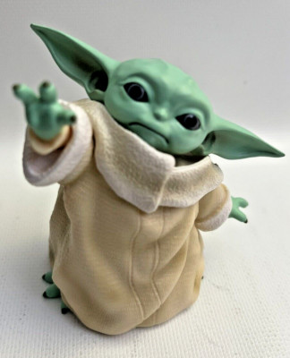 Baby Yoda Grogu Mandalorian Star Wars Toy Action Figure 