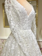 White Lace Wedding Dress Bridal Gown Buttons V Neck Long Sleeves Sweep Train