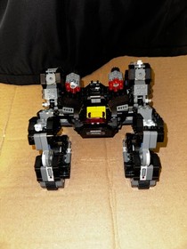 LEGO DC Comics Super Heroes: Knightcrawler Tunnel Attack (76086)- INCOMPLETE