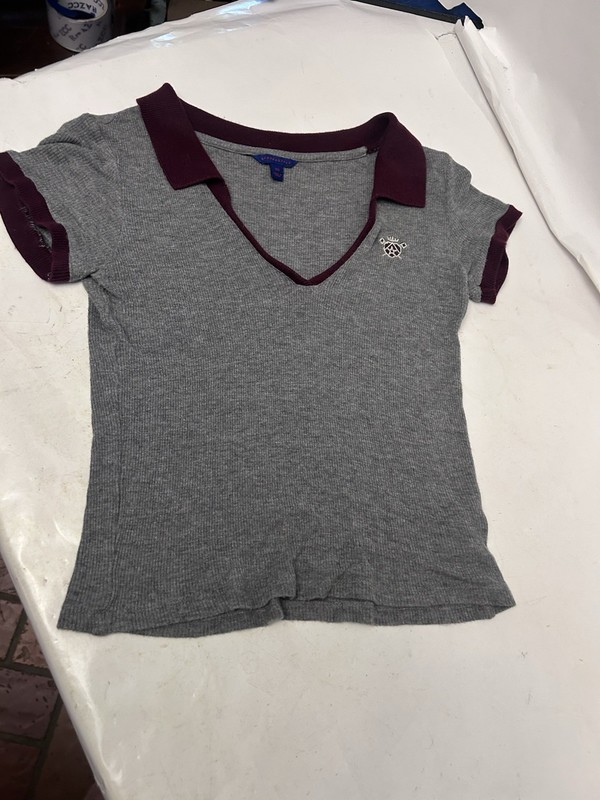 Aeropostle gray with maroon collar polo tshirt belly shirt