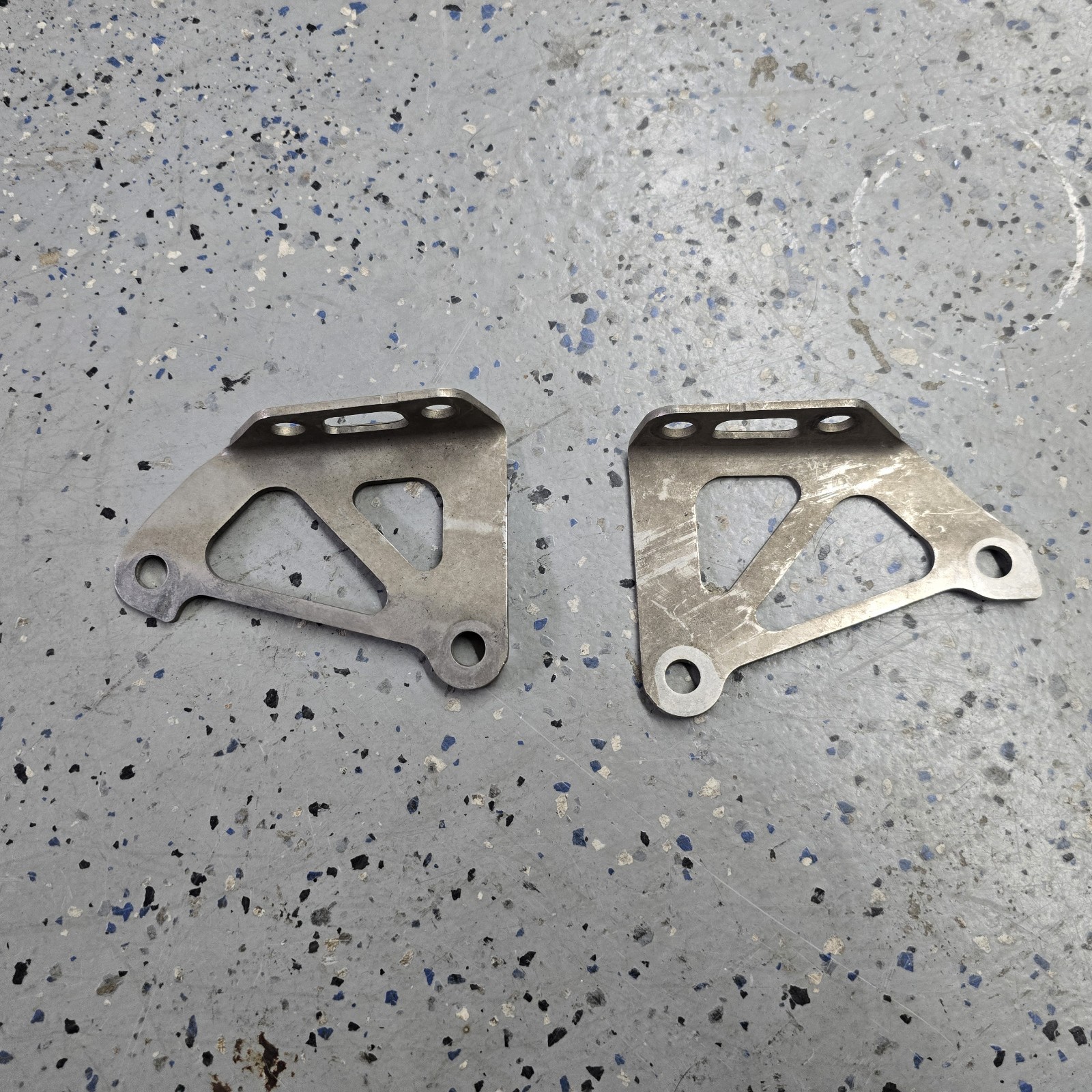 Porsche 911 GT3 Right Mufflers Pair