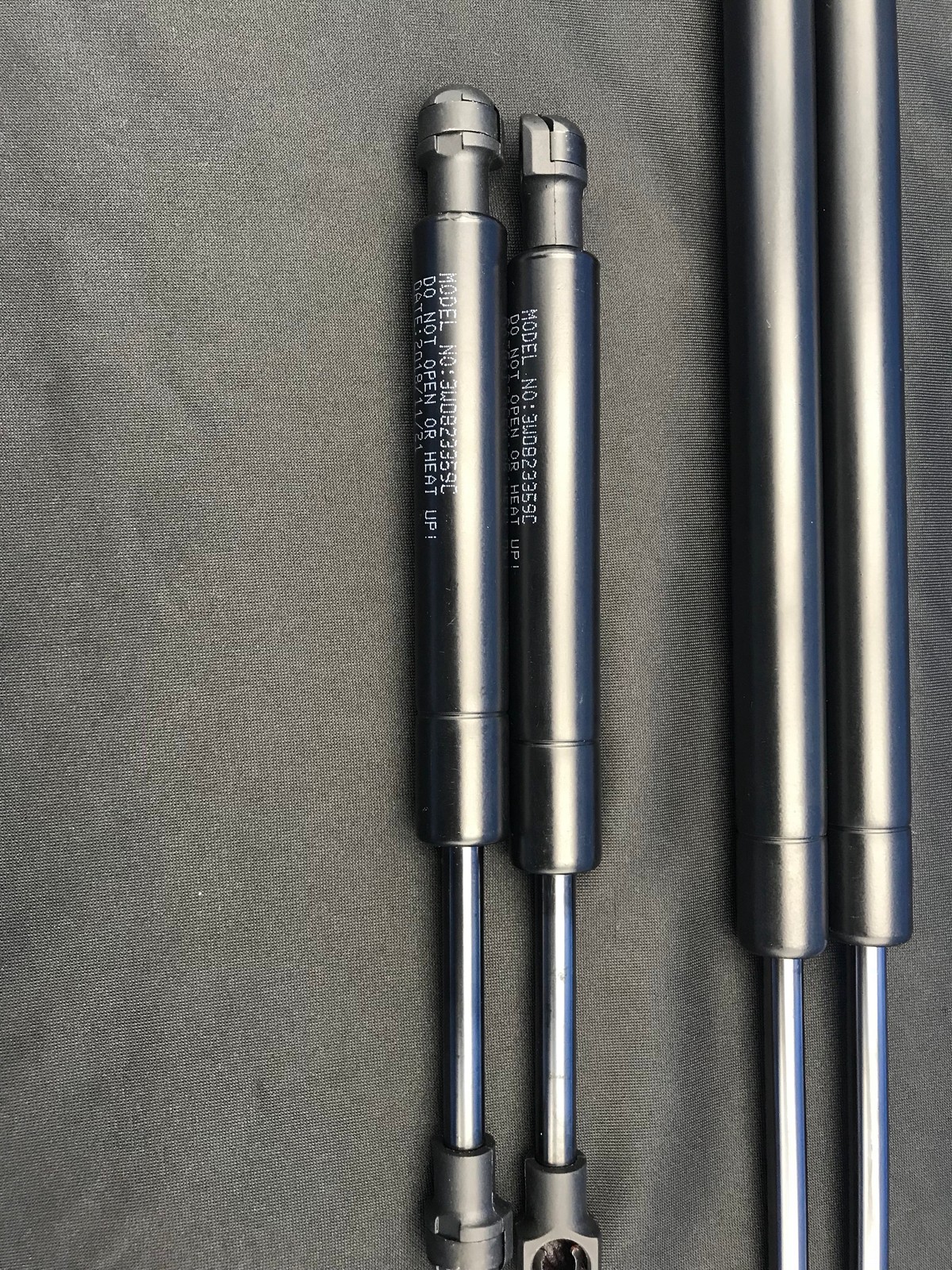 Bentley Continental GT GTC Flying Spur hood shocks lift support Set of 4