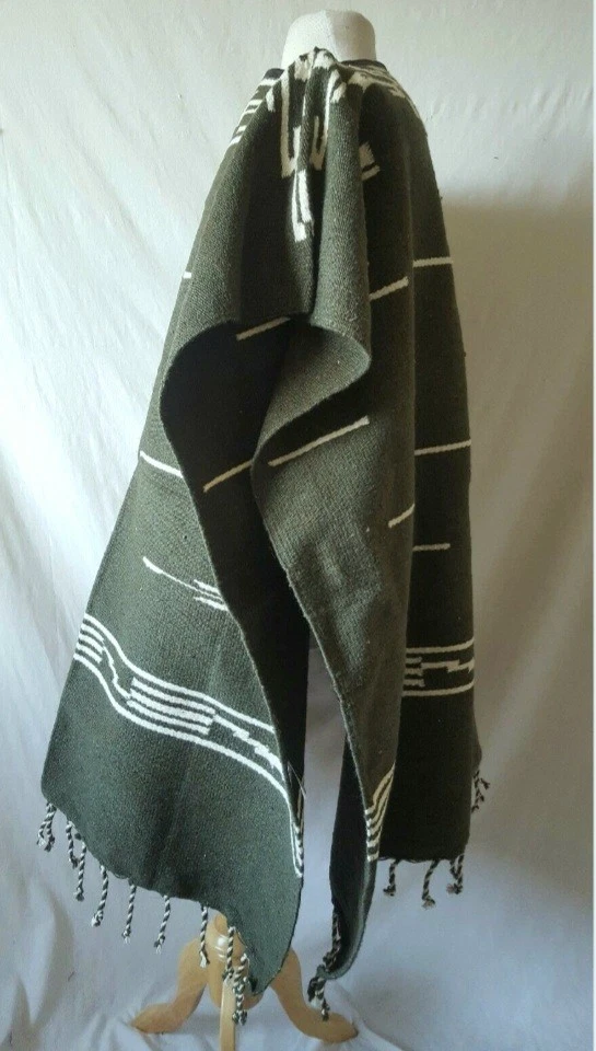 Poncho Clint Eastwood Espaghetti Lana Occidental - Réplica Icónica Trilogía Dólar Foto 4 de 4