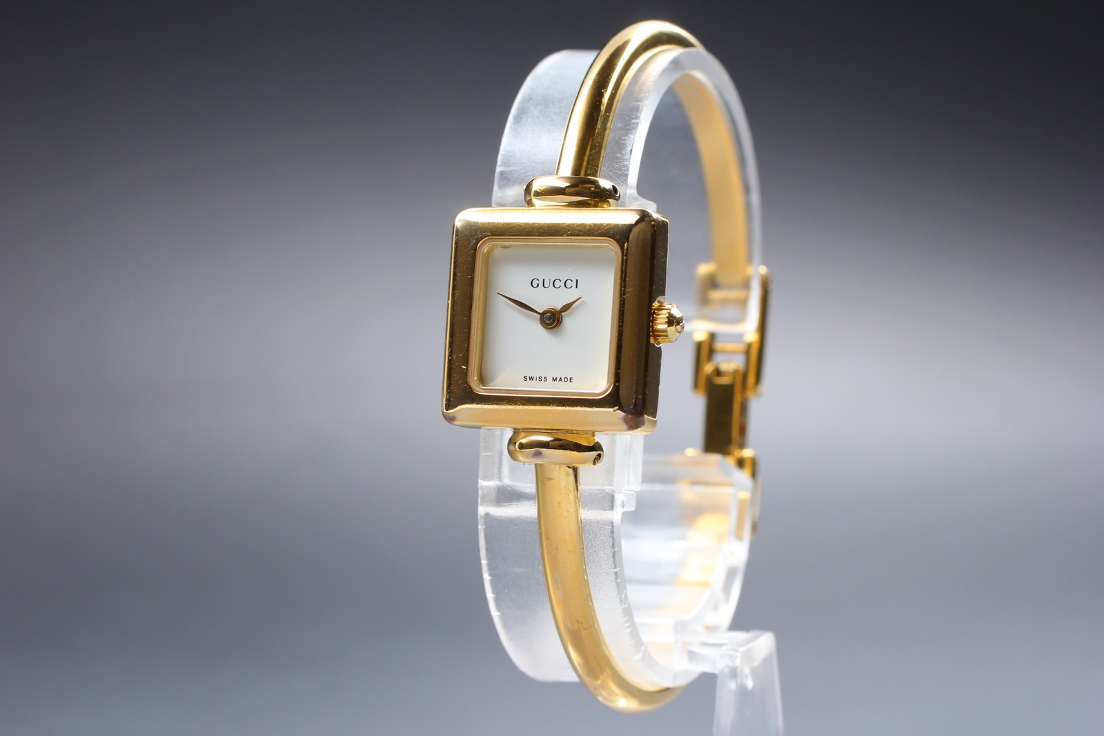 [Near MINT] GUCCI 1900L 19mm Gold White Dial Square Qz Women's Watch From JAPAN thumbnail 5