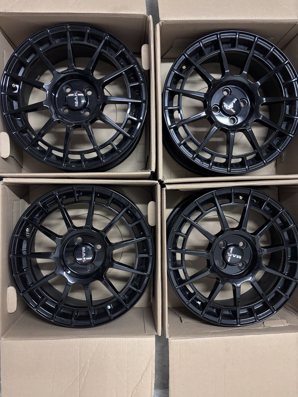 Cerchi In Lega MAK NTT. 7x17 (x Hyundai I20 dal 2020 in poi)