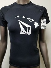 New Volcom Juniors Hawaii S/S Swim/Surf Thrash Rash Guard.