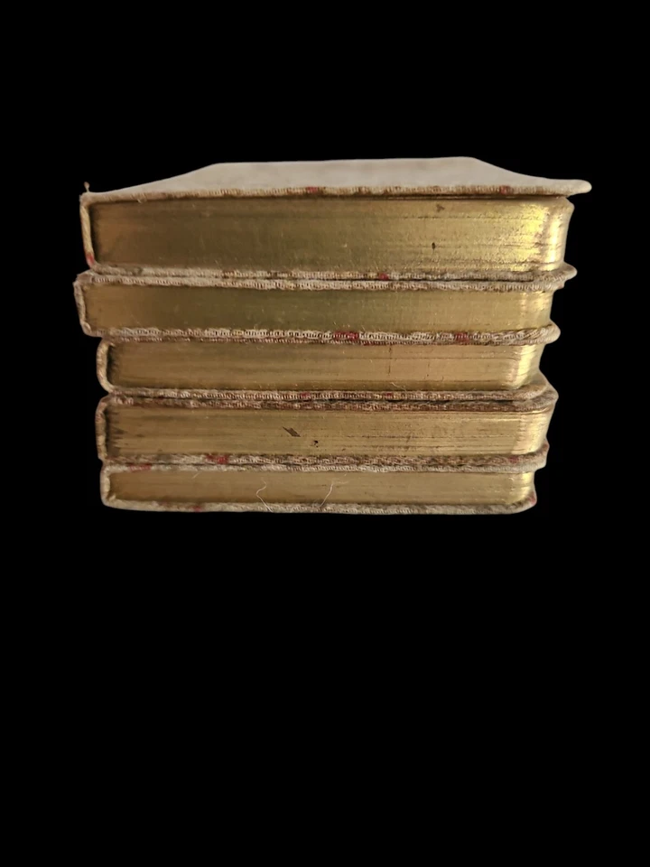 Early 1900s Set Of Five Miniature (3.4” x 2.25”) French Books - Image 3 of 4