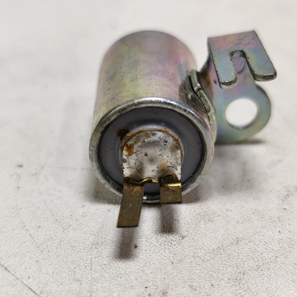 Condensador de encendido original Honda CA105 T C100 CA100 NUEVO P/N 30250-001-103 FABRICANTE DE EQUIPOS ORIGINALES Foto 4 de 4