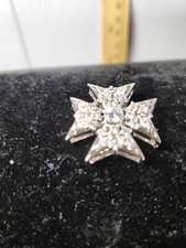 Silver Rhinestone Star Shape Brooch Pin