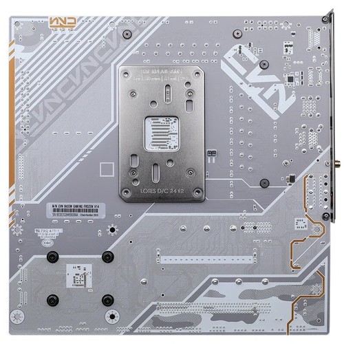 Colorful CVN B650M GAMING FROZEN V14 AM5 DDR5 Motherboard - Picture 6 of 7