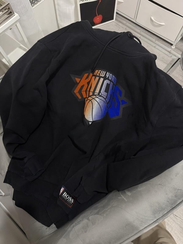 BOSS x NBA New York Knicks Black Hoodie Sweatshirt Basketball Licensed LARGE