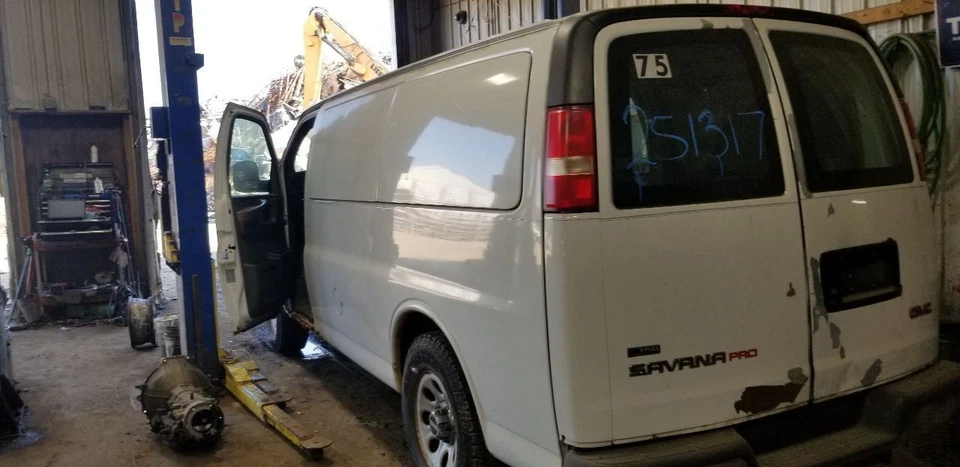 Rear Brakes Fits 03-14 EXPRESS 1500 VAN 2113758 - Image 2 of 4