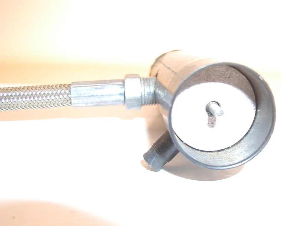 Pistola de paintball Tippmann Alpha Black Elite - línea de gas, tubo de alimentación, ASA y tornillos Foto 4 de 4