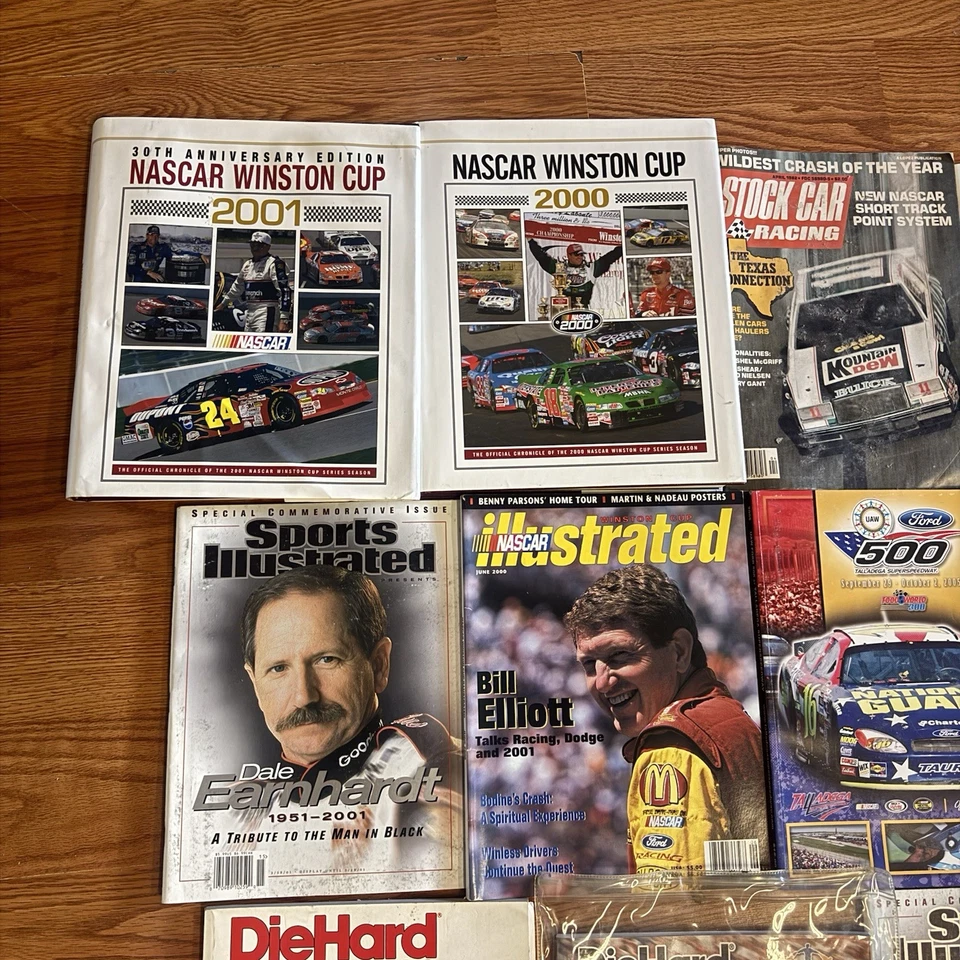 Lot Of 16 Vintage NASCAR Programs Magazines Dale Earnhardt Daytona 500 90s - Image 4 of 4