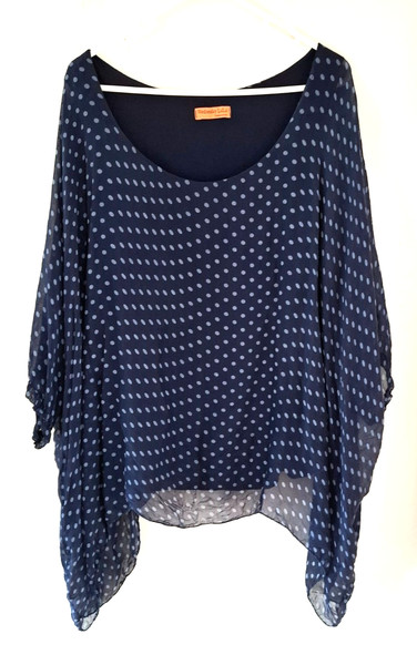 WEDNESDAY LULU DARK BLUE SILK BLEND TOP WITH T SHIRT INNER.  MADE IN  ITALY. M/L