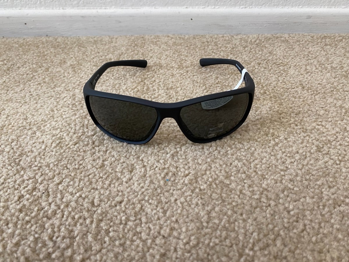 Nike ADRENALINE P FQ4604 095 Rectangle Sunglasses - Black/Grey Polarized Amazon.com : Nike Adrenaline-22-E DV2154 010 Sunglasses  main image 4