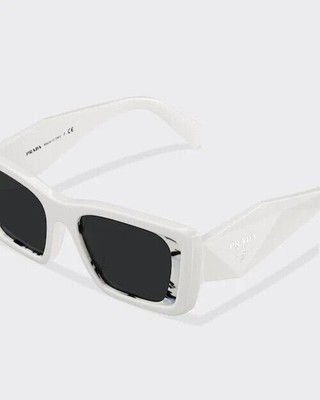 PRADA オルゴール 白色 s-l1200.jpg