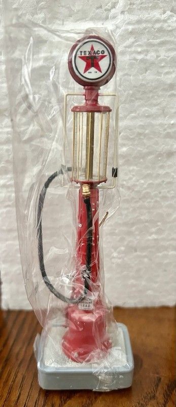 Vintage Texaco 1920 Fry Model 117 Gas Pump Miniature Replica, The Danberry Mint