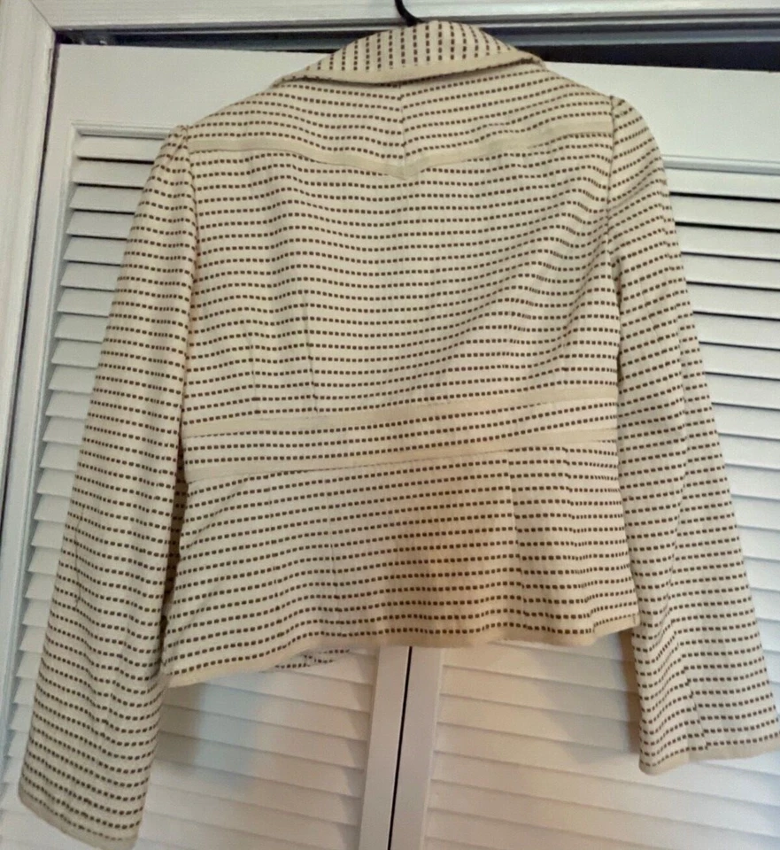 Conjunto de Blazer e Saia NANETTE LEPORE Feminino Pequeno Bronzeado e Floral ** Feito nos EUA ** - Imagem 3 de 4