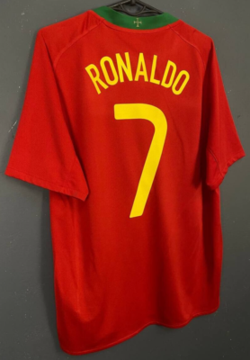 RONALDO MEN'S NIKE PORTUGAL 2008/2010 HOME FOOTBALL SOCCER SHIRT