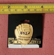RARE 1999 Steve Finley #12 Gold Glove hat jacket lapel pin Peter David NEW MLB