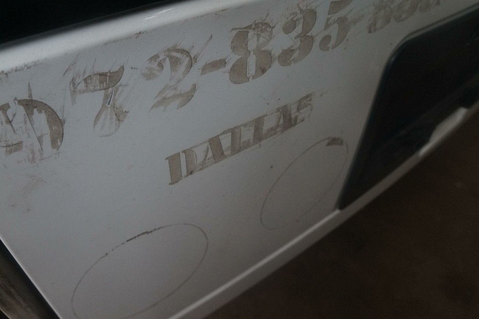 Rear Trunk Deck Lid Lift Gate Hatch Olympic White 10384904 Hummer H2 ...