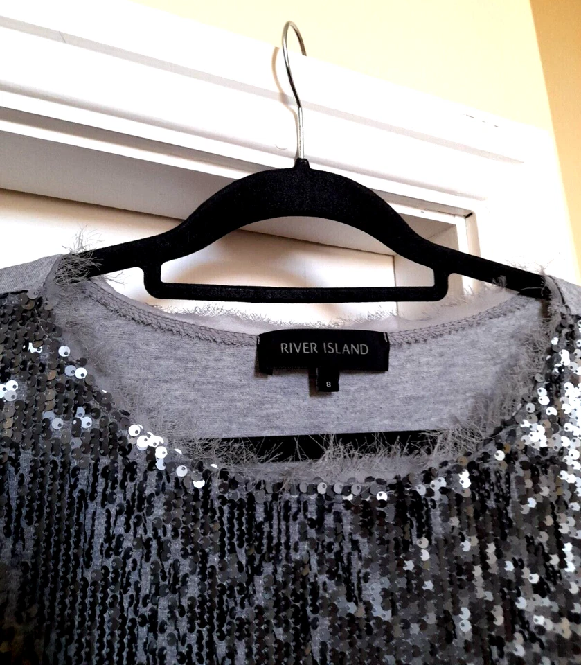 River Island Silver Sequin Oversized Jersey Top Rough Edged fits UK 8-10 VGC - Image 4 of 4