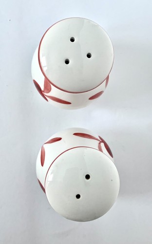 DANSK Ceramic Salt & Pepper Shakers Bing Cherry Pattern Red MINT CONDITION 3.5” - Picture 6 of 8