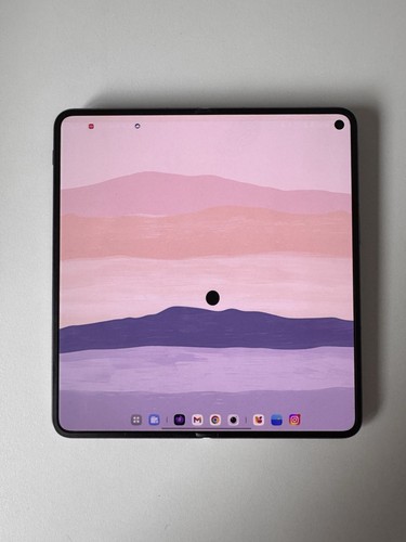 One Plus Open - Black Dot On Inner Screen