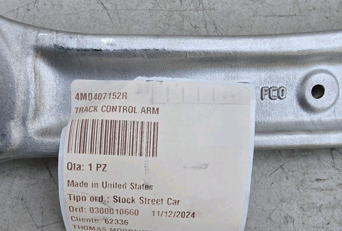 Lamborghini Urus Front Right Control arm P/N 4M0407152R