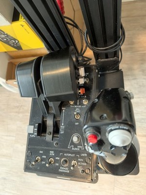 Thrustmaster Hotas Warthog Flugsimulator-Joystick - Schwarz (2960720)